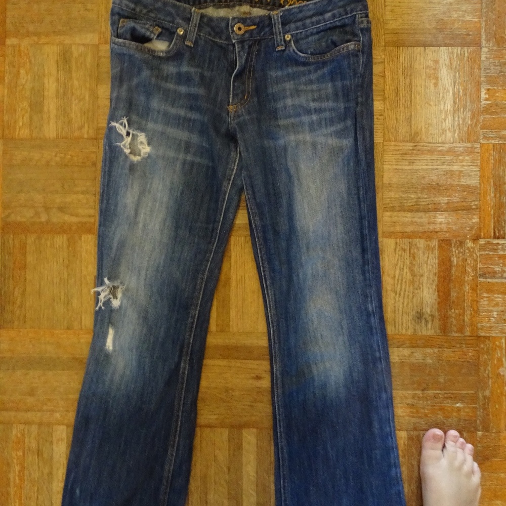 CHIP & PEPPER  STELLA BOOT CUT JEANS SIZE 30X 32